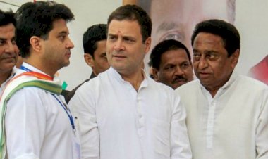 कांग्रेस नेता ज्योतिरादित्य सिंधिया ने अपनी ही सरकार पर खड़े किए सवाल,भिंड में लगे उनके पोस्टर पर भी मचा है बवाल