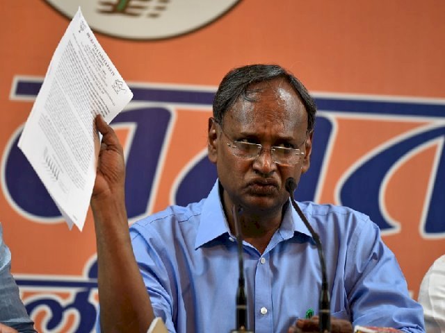 उदित राज का कटा टिकट, उत्तर-पश्चिमी दिल्ली से बीजेपी ने हंसराज हंस को बनाया प्रत्याशी