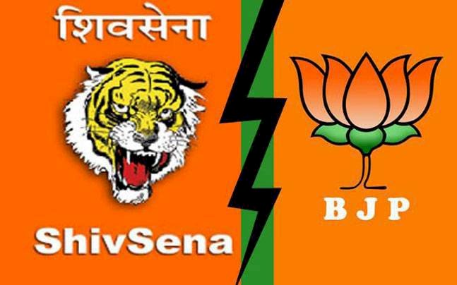 महाराष्ट्र में बीजेपी-शिवसेना के बीच और बढ़ी दुरियां,देवेंद्र फडणवीस के बयान से नाराज शिवसेना ने बैठक से किया किनारा