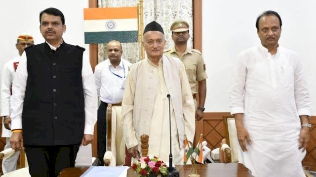 महाराष्ट्र की सियासत में बड़ा उलटफेर, बीजेपी-एनसीपी की बनी सरकार, देवेंद्र फडणनीस मुख्यमंत्री और अजित पवार बने उपमुख्यमंत्री, संजय राउत हुए आगबबूला