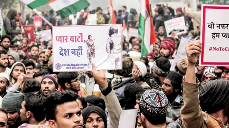 जानिए,केंद्र की नागरिकता संशोधन कानून और एनआरसी से जुड़े अपने सभी सवालों का जवाब?