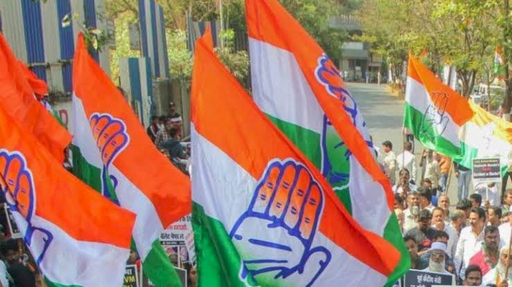 झारखंड : कांग्रेस ने 13 नेताओं को दिखाया बाहर का रास्ता,सभी पर विधानसभा चुनाव के दौरान पार्टी विरोधी कार्यों में संलिप्तता के हैं आरोप 